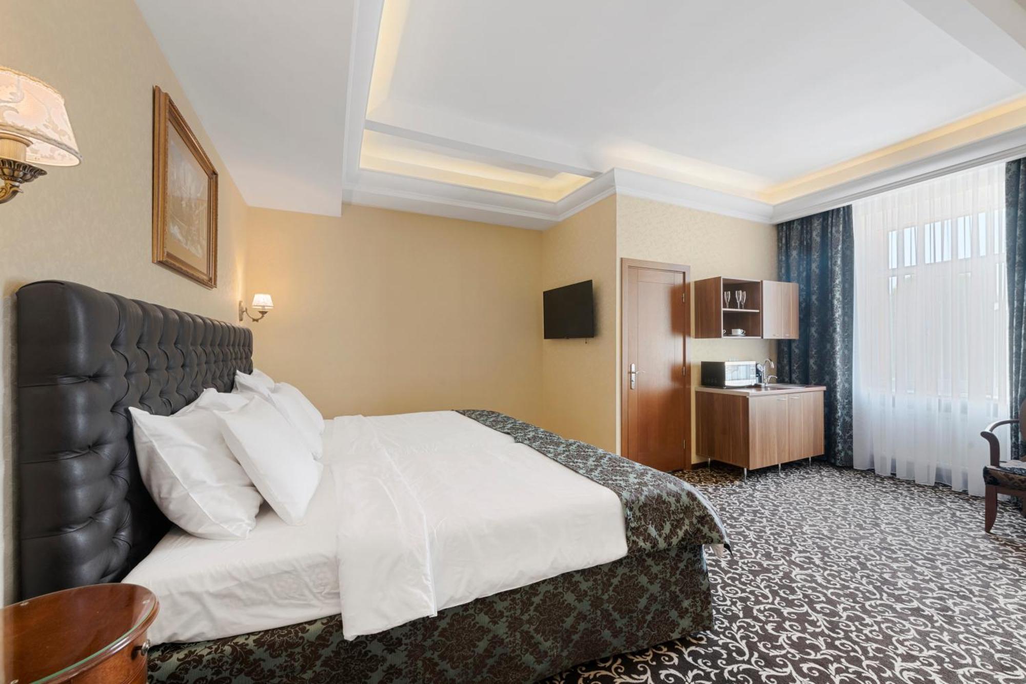 Hotel Jelgava Luaran gambar