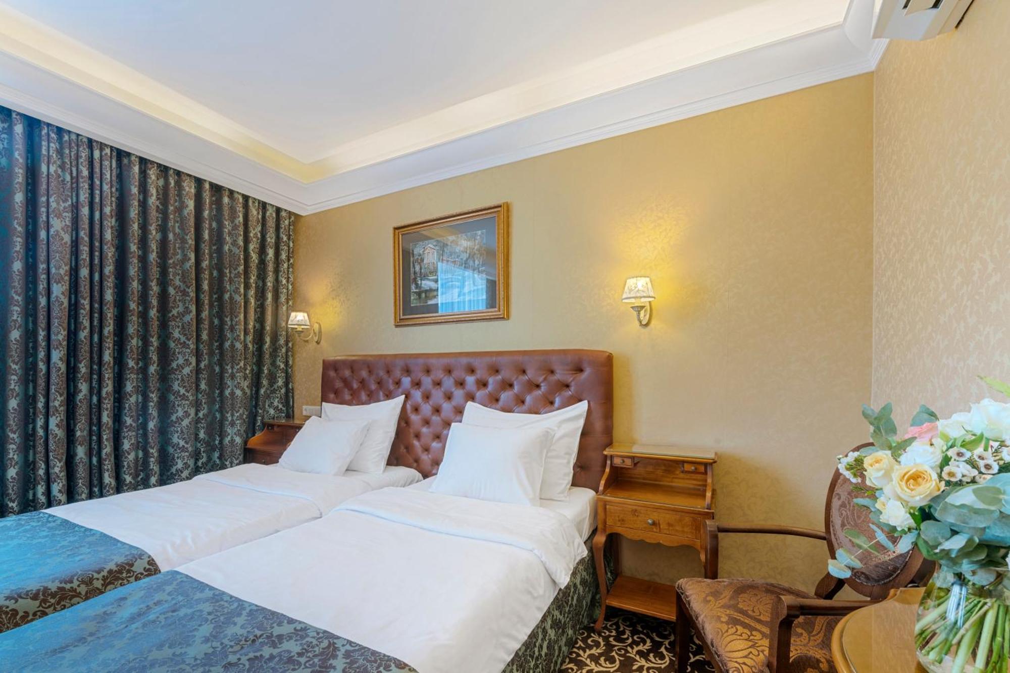 Hotel Jelgava Luaran gambar