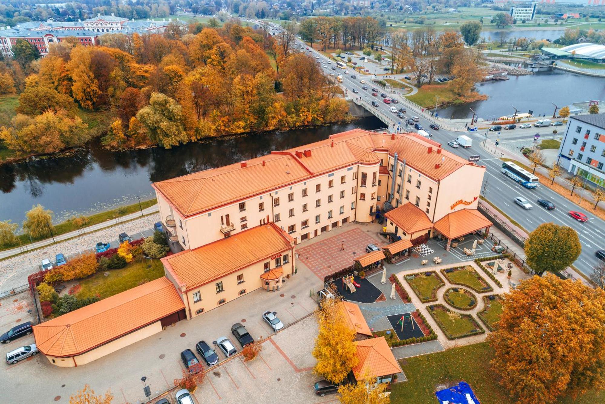 Hotel Jelgava Luaran gambar